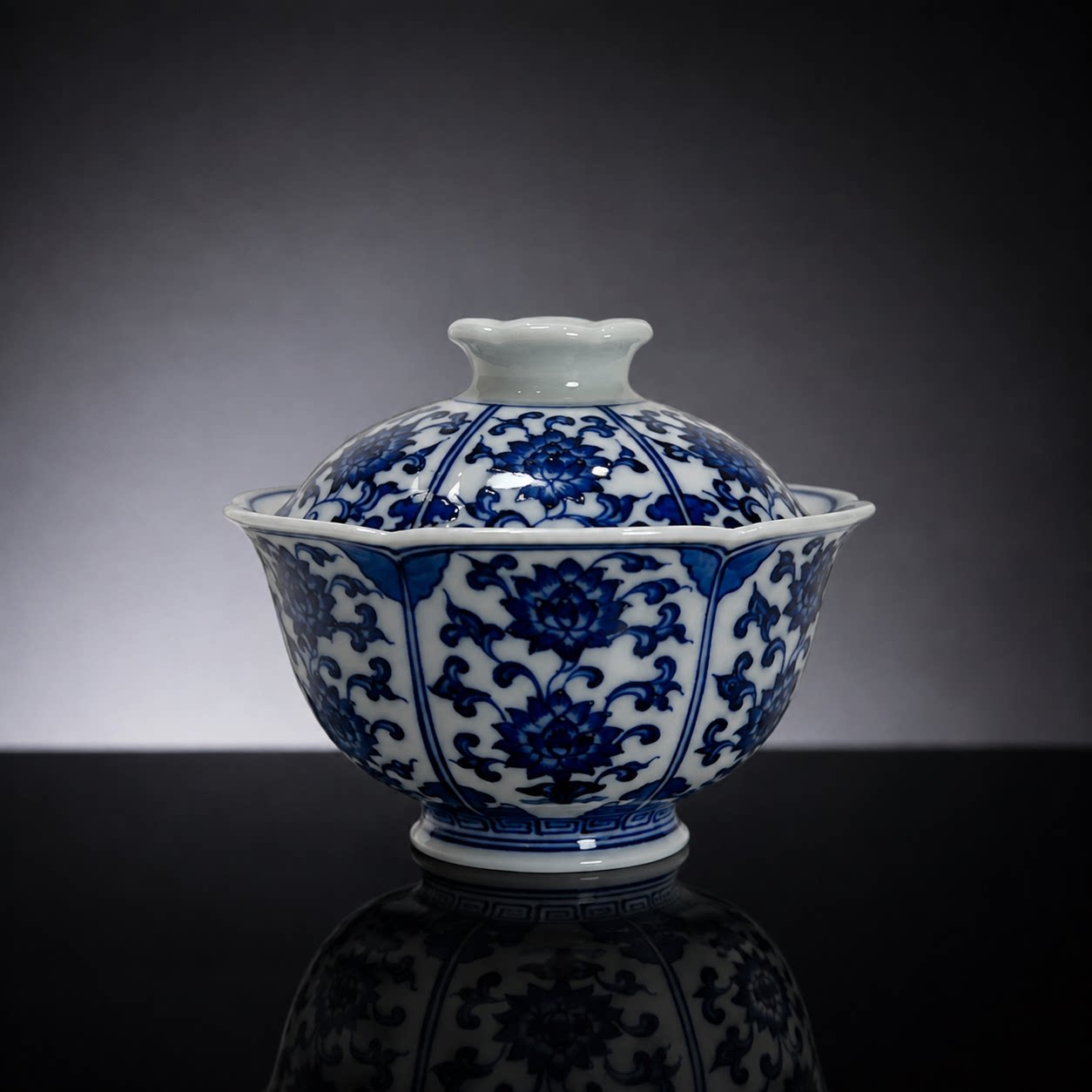 景元花口春风缠枝莲盖碗青花中式纯手工绘景德镇陶瓷高端茶器泡茶