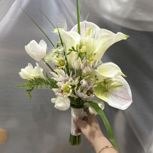 森系外景旅拍订婚领证新娘手捧花婚礼婚纱照拍照道具仿真混搭花束
