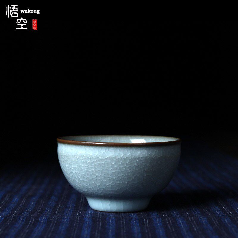 龚炳明龙泉青瓷哥窑铁胎冰裂釉粉青手工束口小茶碗陶瓷高档主人杯