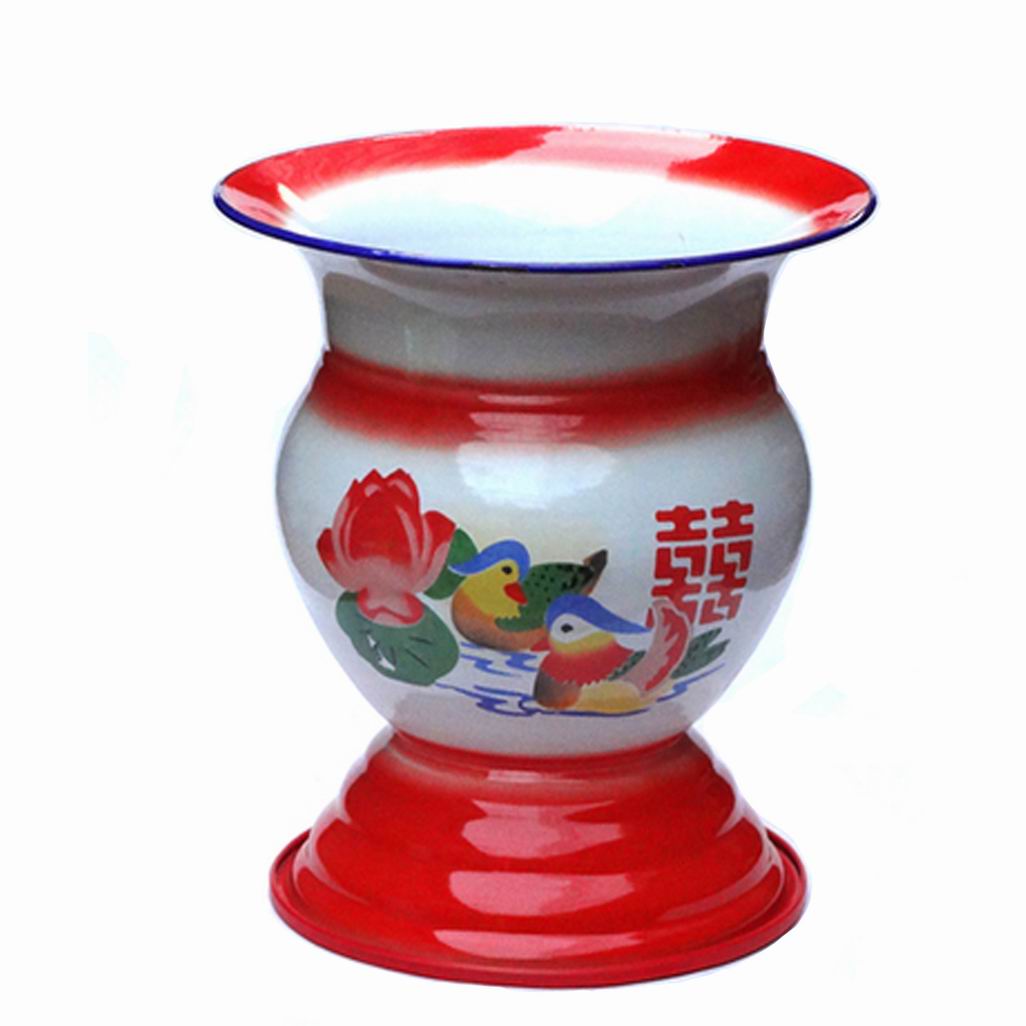 搪瓷高脚痰盂尿盆儿童老