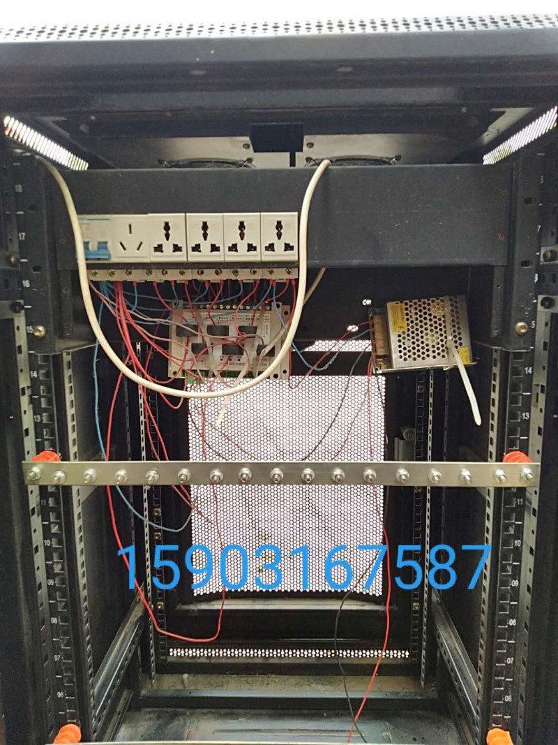 19英寸标准机柜接地铜排3x20x490 机房汇流排 机架式汇流排