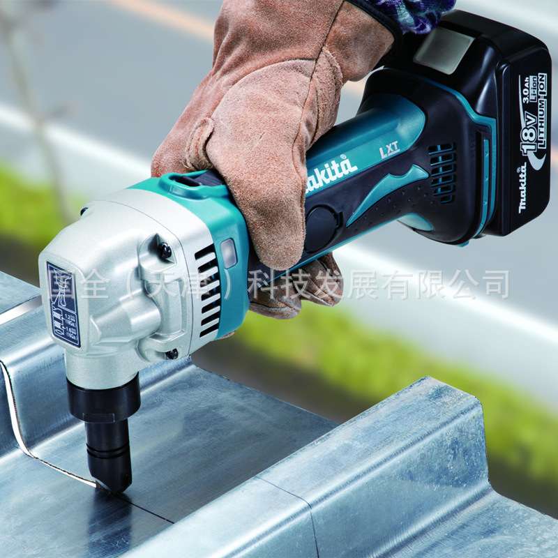 充电工具DJN161充电式电冲剪18V锂电钢材1.6mm铝2.5mm
