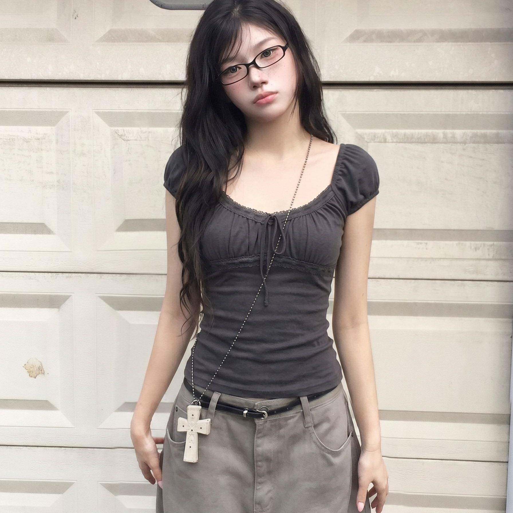 韩系方领短袖T恤女夏季新款辣妹修身设计感灰色绑带小众短款上衣