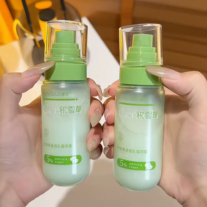 积雪草清透乳霜喷雾妆前巨补水修护舒缓面霜喷雾护肤保湿精华