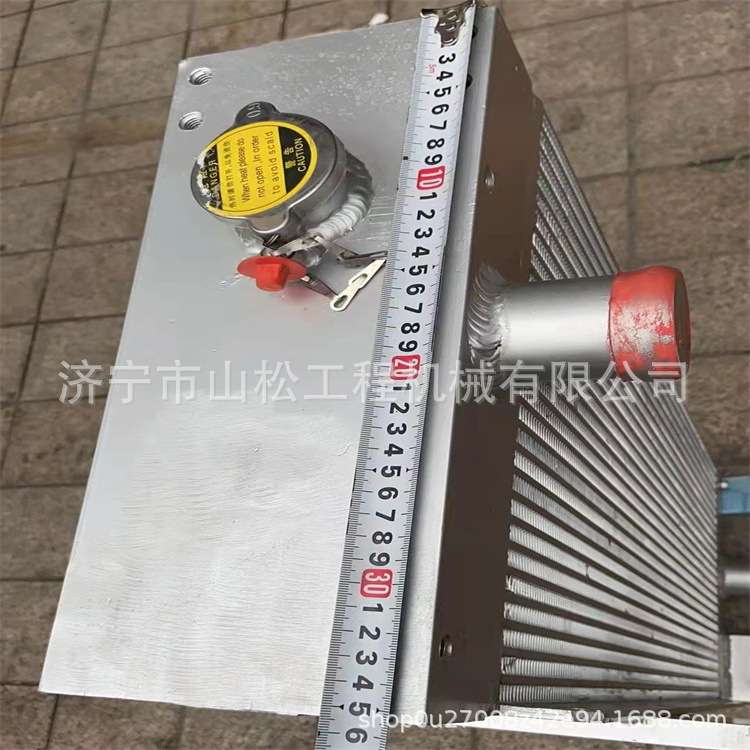 临65 临6205挖掘机水箱 油散 中冷 散热器总成冷凝器配件
