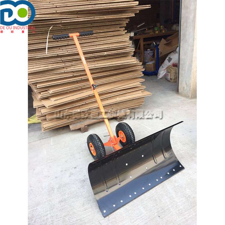 轮式人工除雪铲 手推行走式清雪除冰工具 小型快速雪融淤泥清理器