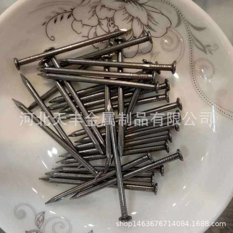定 制优良家装钢五金圆钉 细50硬度高抗弯木箱连接钉子