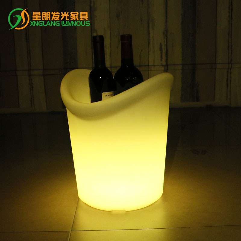 唇形啤酒桶冰桶酒吧酒座派对展示酒架滚塑加工塑料桶冰镇创意设计
