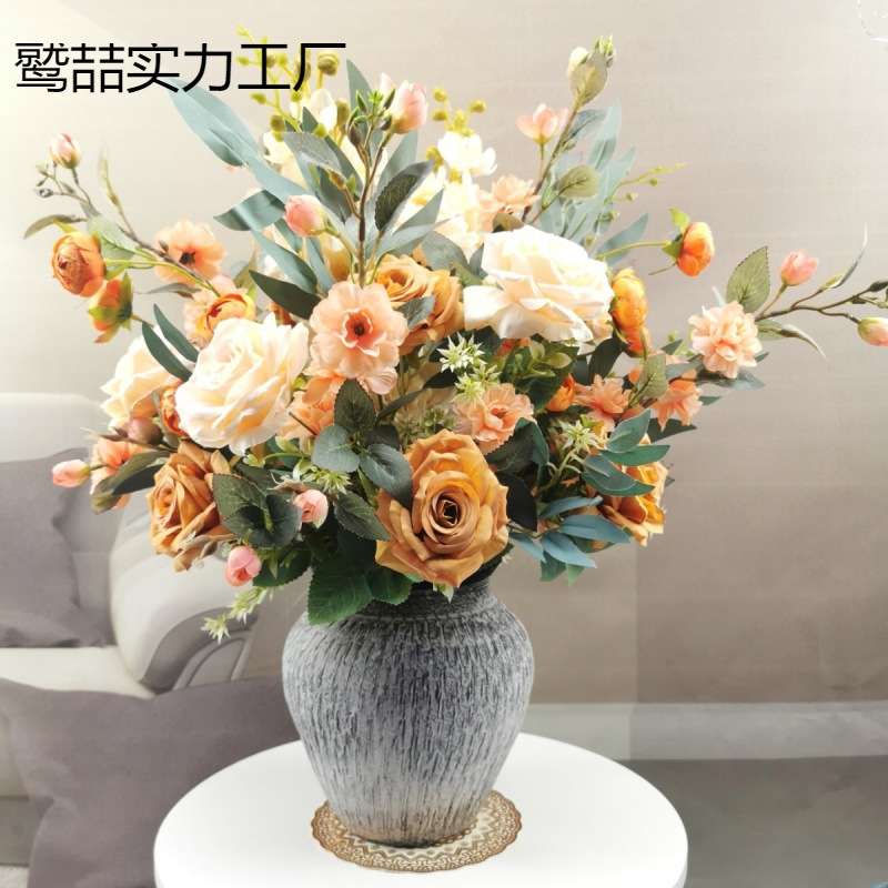 餐桌高档假花玫瑰花居家新房装饰绢花婚庆酒店花艺插花套装仿真花