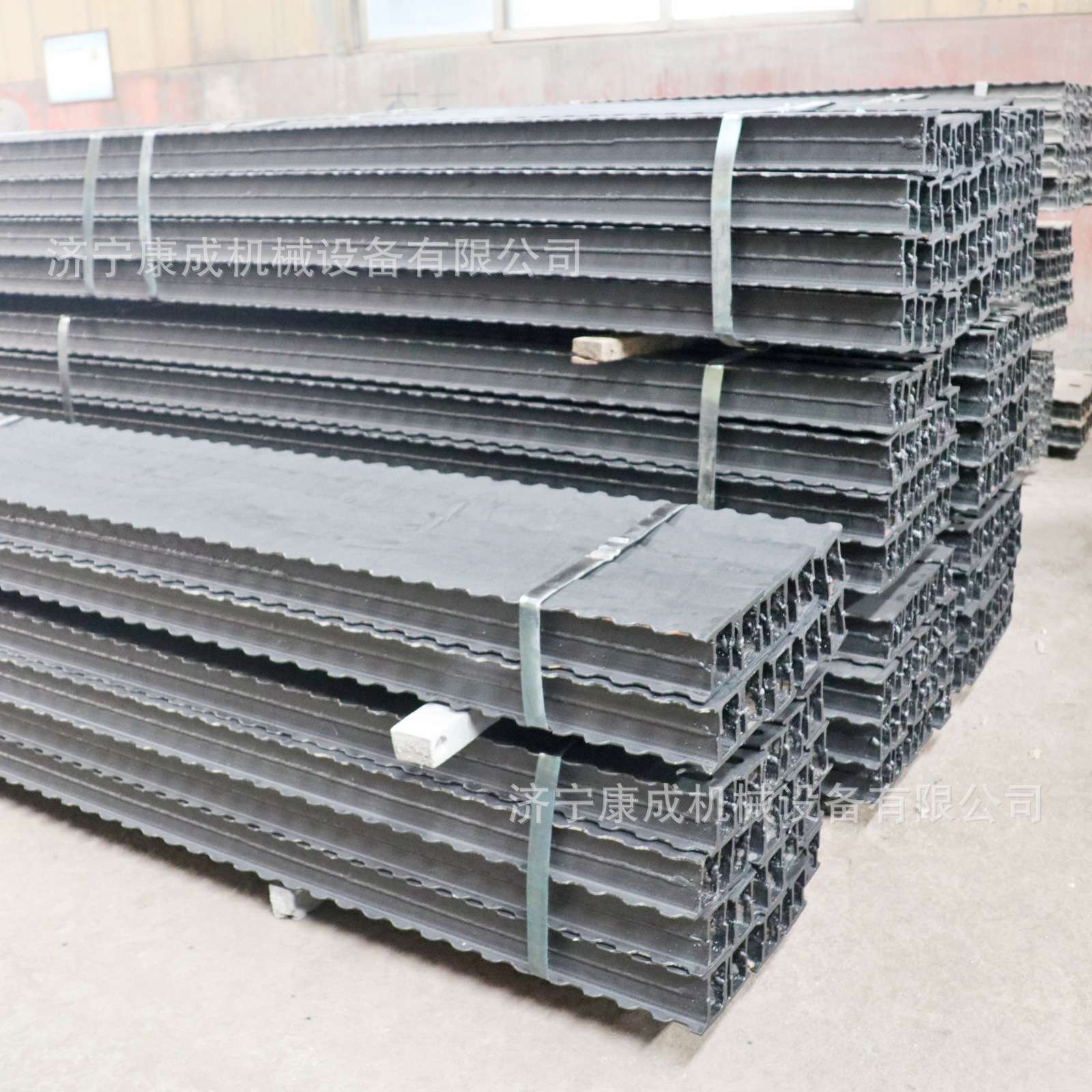 煤矿井下支护用金属顶梁矿用单体液压支柱排形梁巷道用花边梁