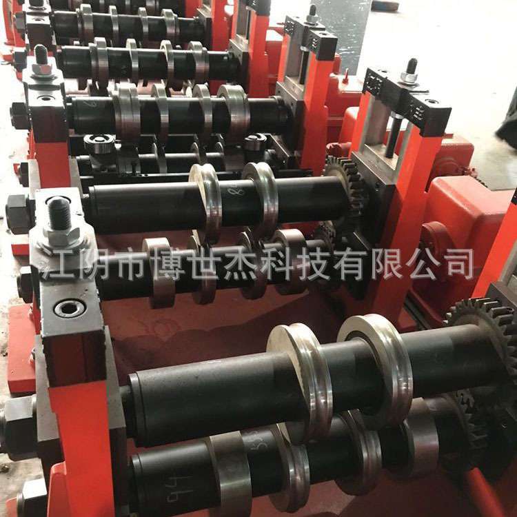 畜牧养殖设备 鸡笼骨架整套成型设备 育雏笼养鸡设备 冷弯成型机