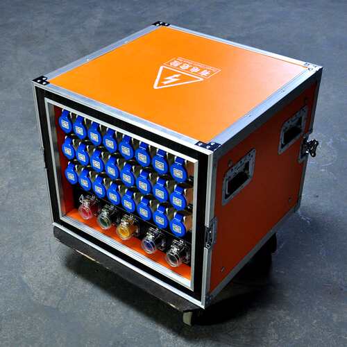 24路防水插直通箱 配25A 4KW空开三相电流 防水工业插头 9U航空箱