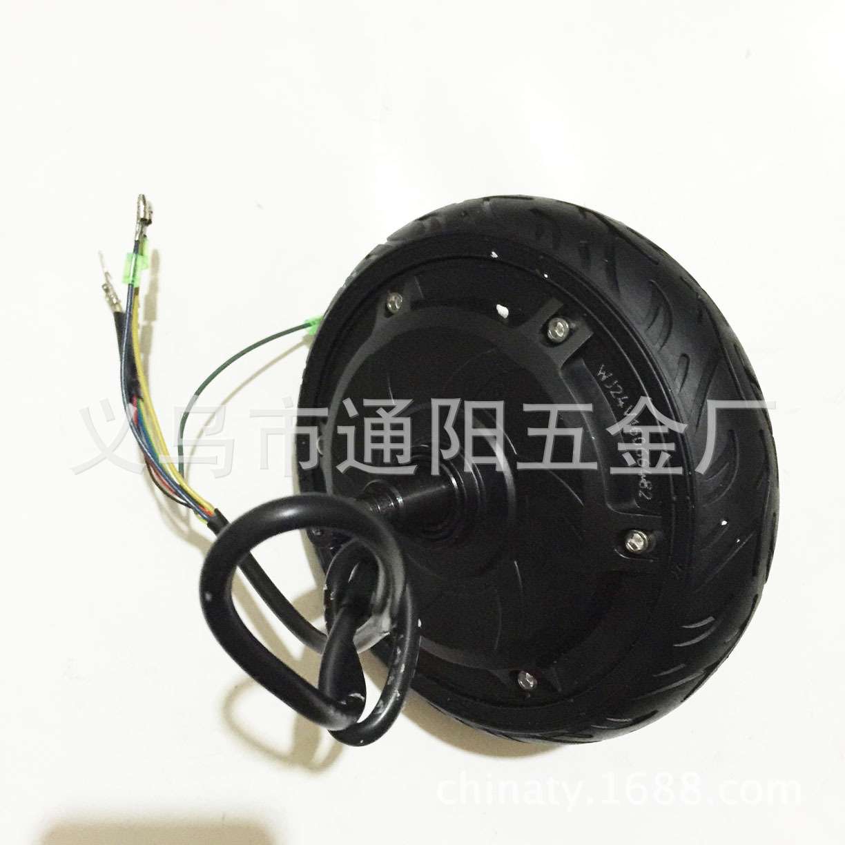 6.5寸无刷轮毂电机24v250w鼓刹马达带免充气轮胎电动滑板车电机