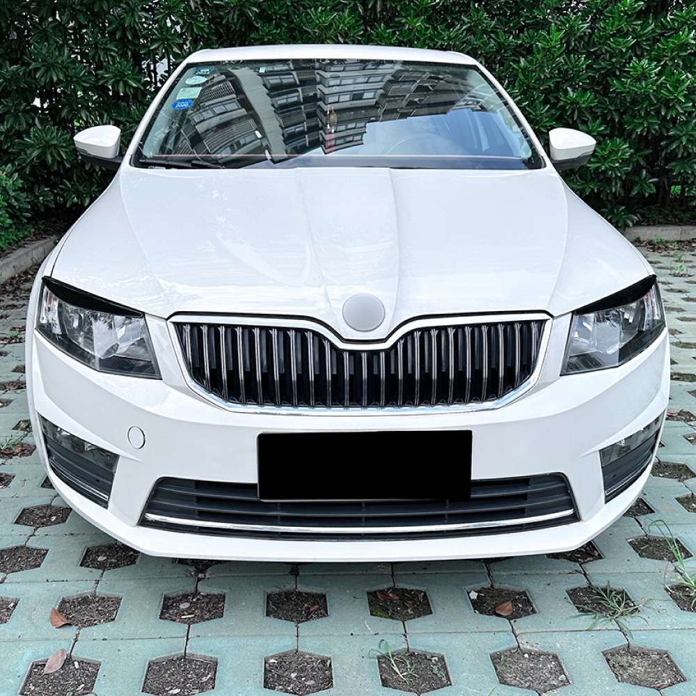 适用斯柯达明锐Octavia MK3 2015-2017灯眉前大灯车贴跨境改装