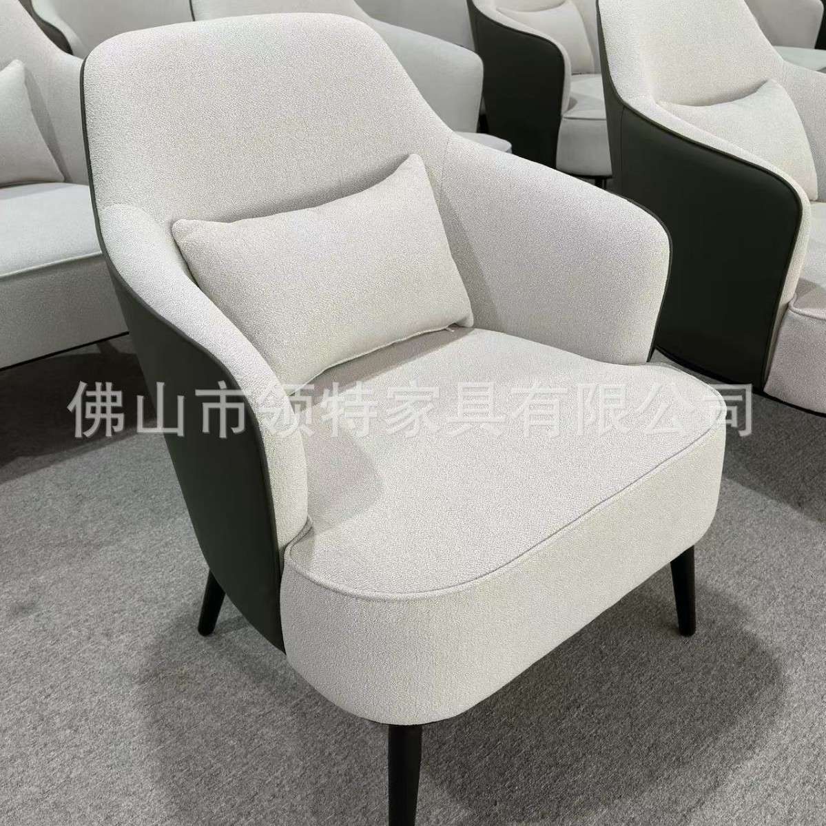 现代简约意式金属麻布休闲椅客厅咖啡厅酒店单人沙发椅设计师单椅