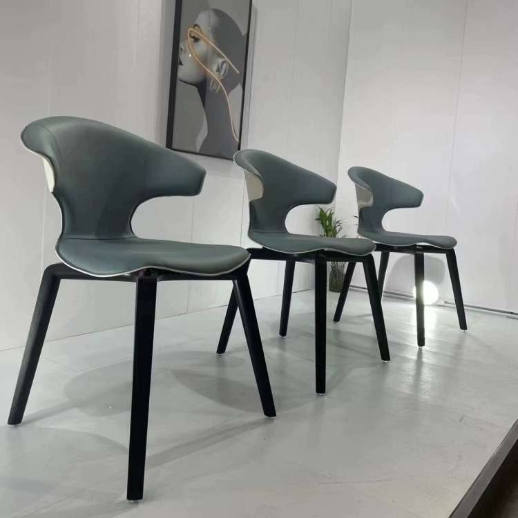 Poltrona极简轻奢马鞍皮餐椅家用北欧实木马鞍皮靠背椅酒店吧椅