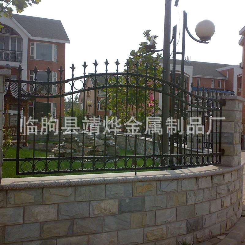 铁艺护栏厂家 铁艺护栏别墅庭院防护围栏 临朐防护防盗铁栅栏