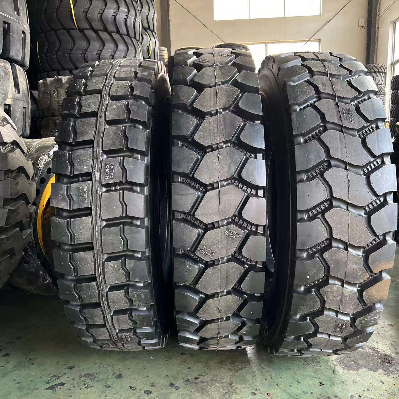 朝阳威狮宽体车 1400R25 1600R25 矿山自卸车运输车工程轮胎