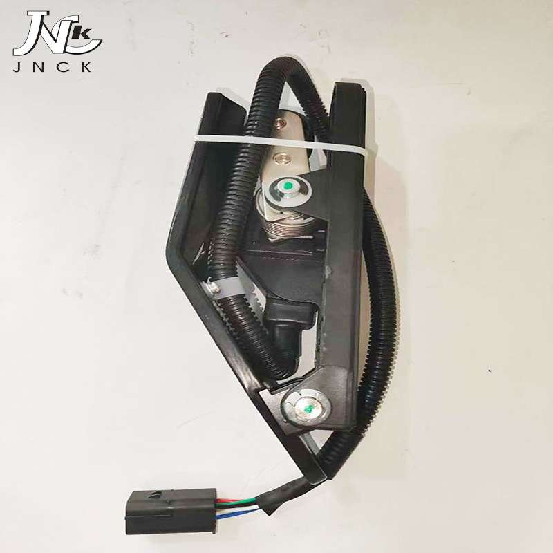 卡车配件跨境适用跃进电子油门踏板 1108FA158-001