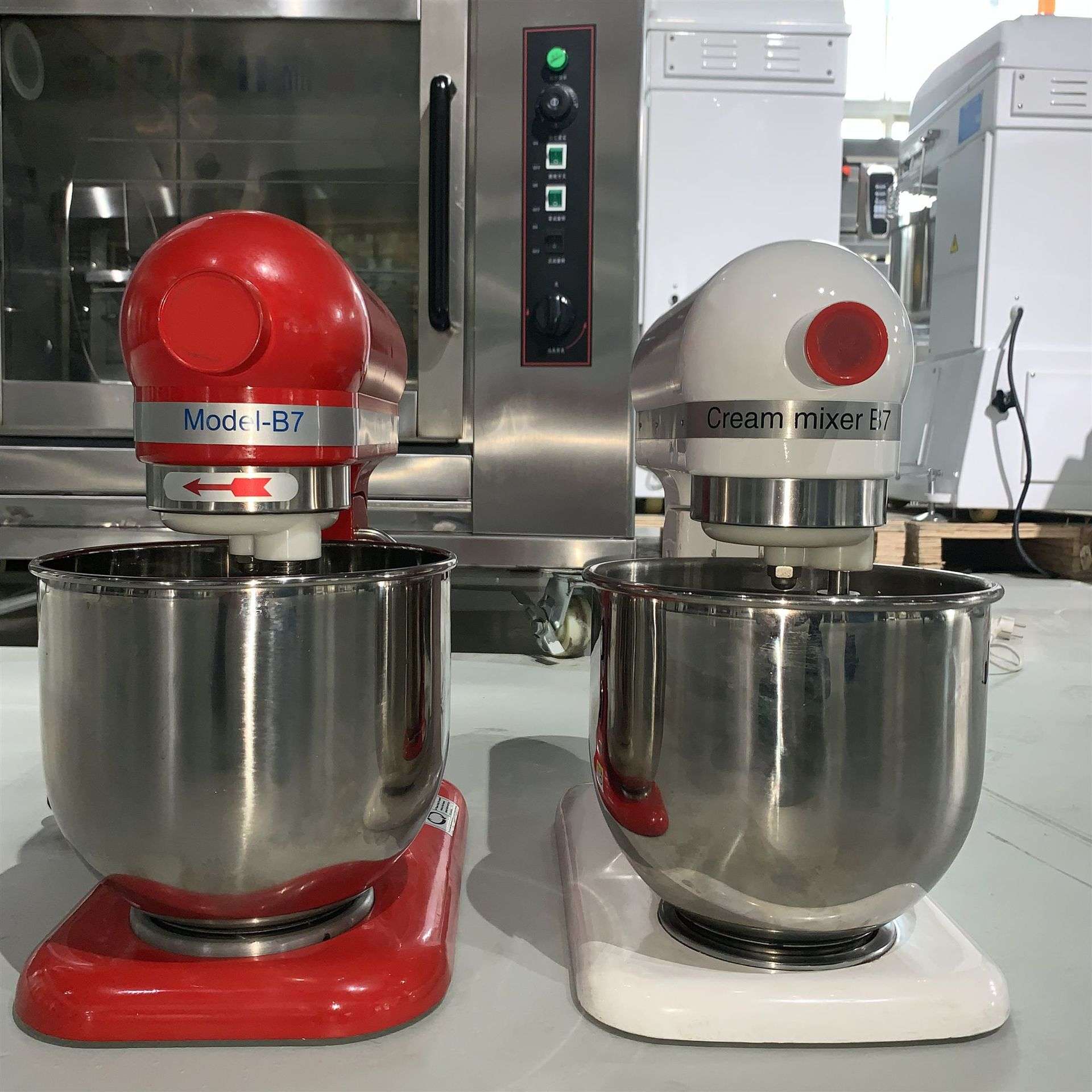 研麦B7鲜奶机小型 7L奶盖打发机炊事打蛋机 商用7升打蛋机厨师机