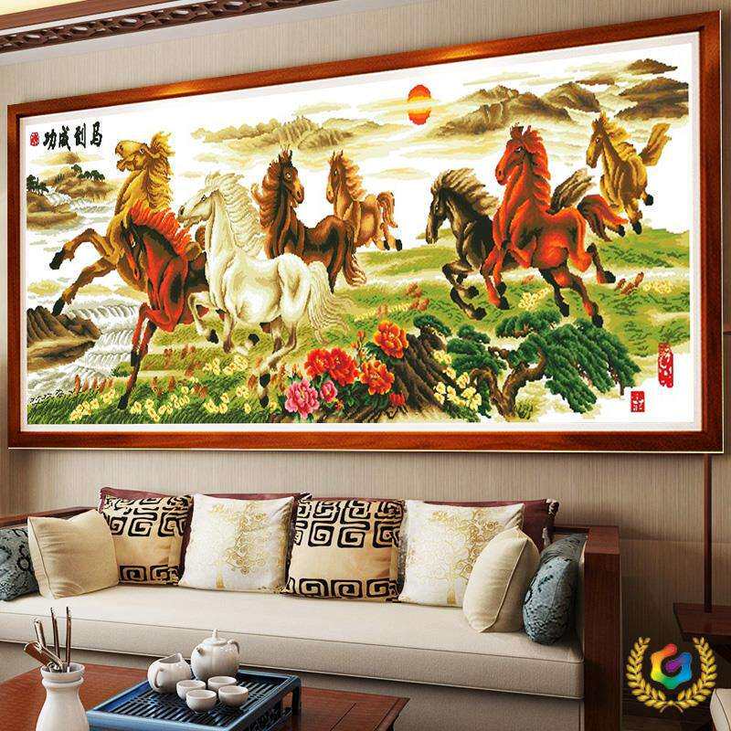 ?电脑机绣十字绣成品马到成功八骏图新款客厅现代大幅风景山水画