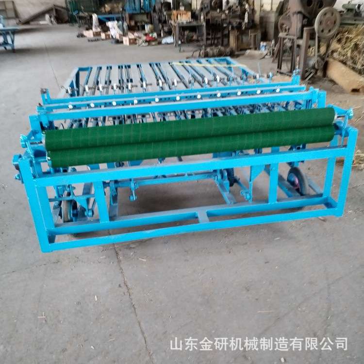 西北防沙防风栅栏电动草帘机 果蔬运输草垫子机 蒲草垫铺盖编织机