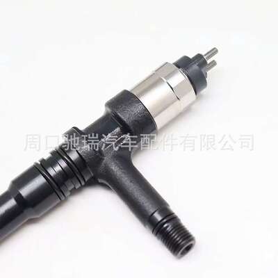 095000-6070喷油器6251-11-3100喷油嘴喷射器适用小松6D125油嘴