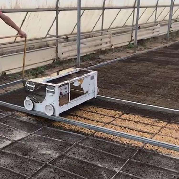 水稻电动覆土机稻谷土壤覆土机3B840水稻秧苗电动播种