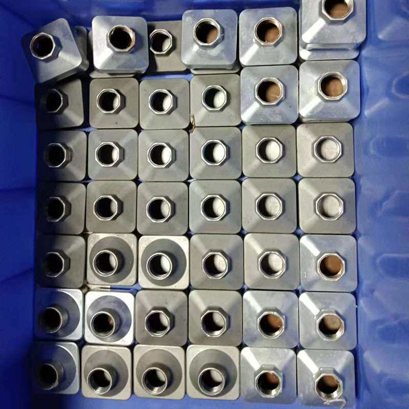 1出8模温机分流器 注塑机冷水机不锈钢分水器水排气排分流器