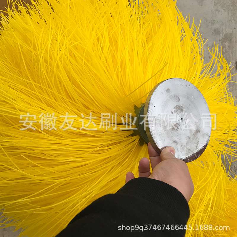 社区用全自动垃圾桶清洗机毛刷辊和护栏清扫机用毛刷辊