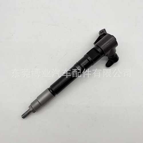 高压共轨喷油器23670-09430适用 2GD-FTV 2.4L 发动机