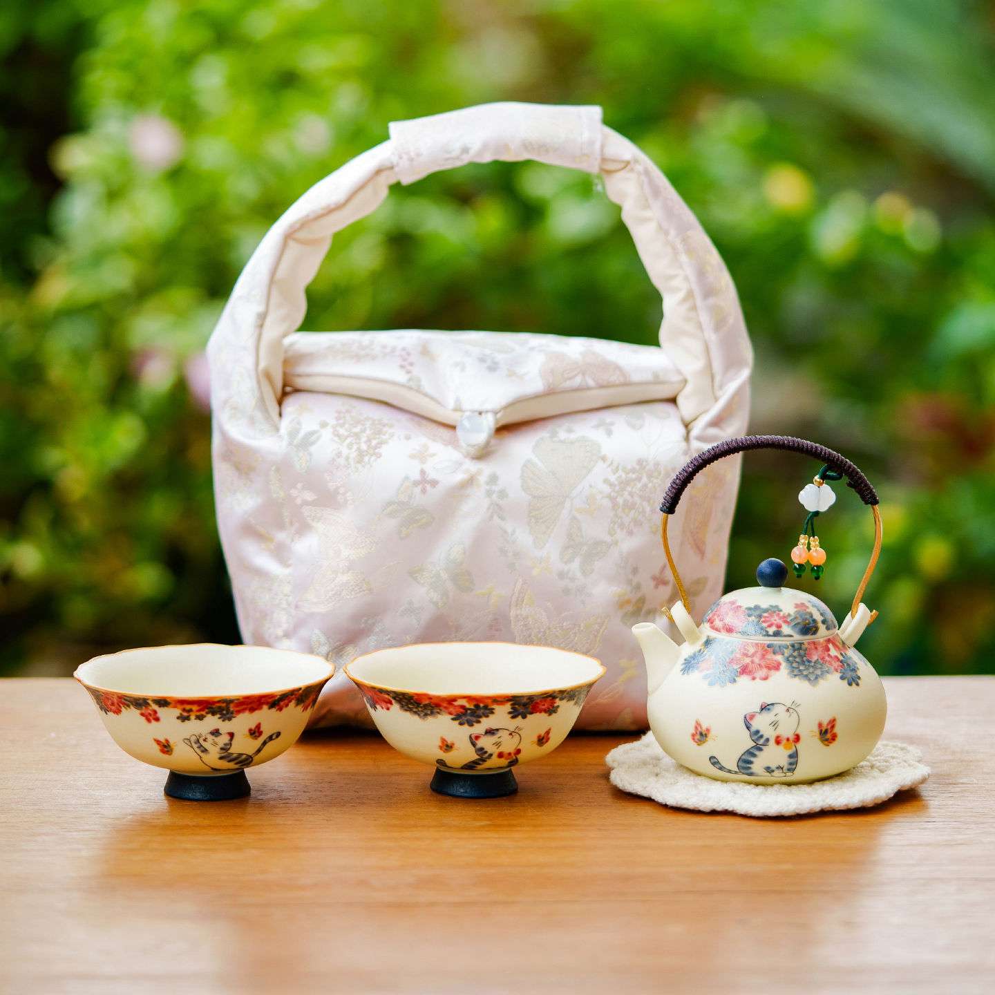 蝶恋花萌猫旅行茶具套装中式陶瓷便携式野营泡茶壶茶杯户外快客杯