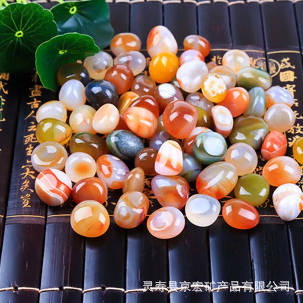 厂家 七彩玛瑙石碎石花盆装饰供佛石彩色玛瑙大颗粒玛瑙碎石