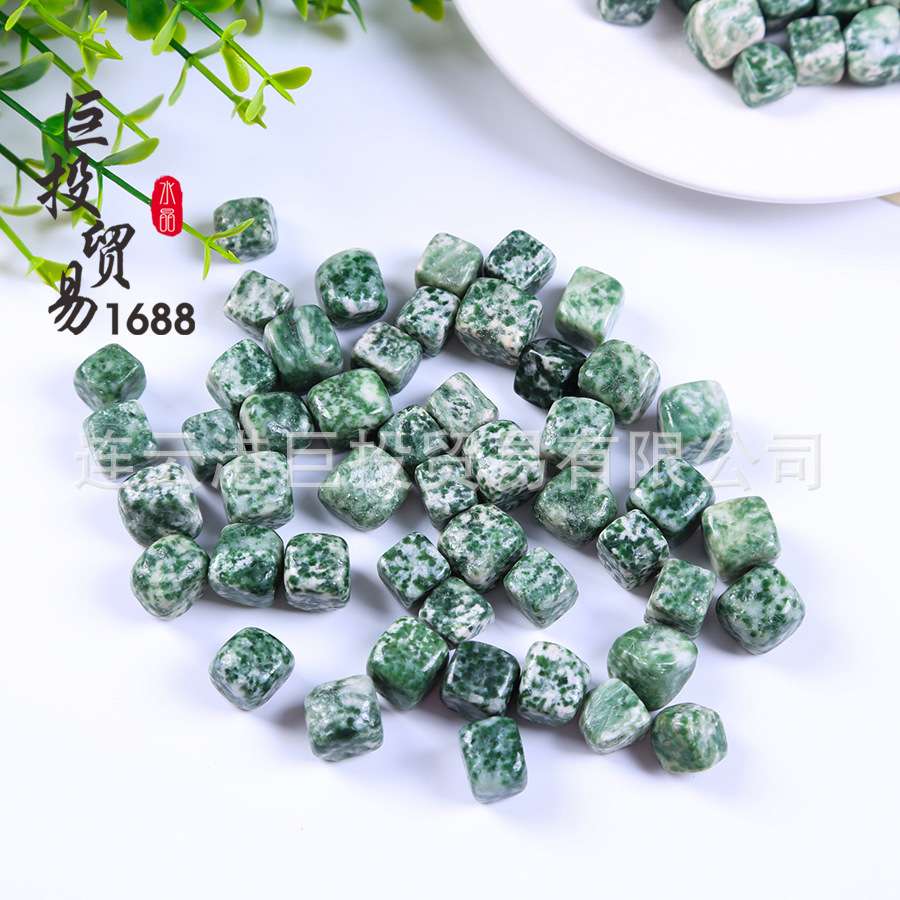 天然青海翠小方块摆件绿点石方糖饰品盆景鱼缸石配件跨境品装饰石