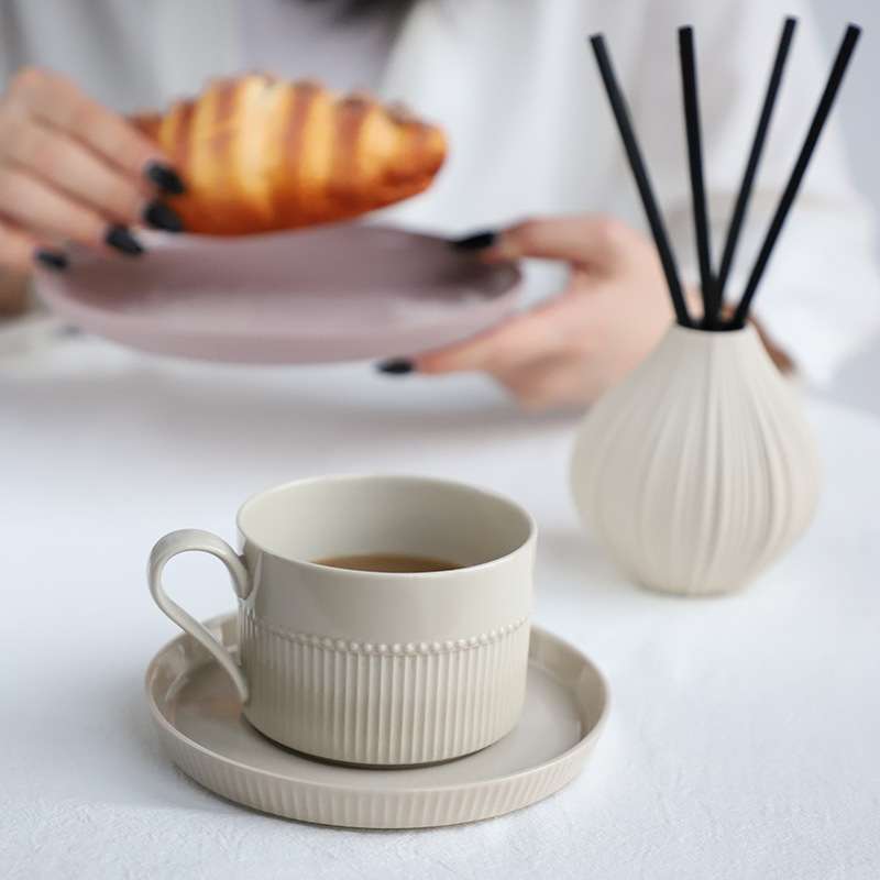 陶瓷咖啡杯碟创意拉花杯法式家用办公下午茶杯红茶杯子挂耳咖啡杯