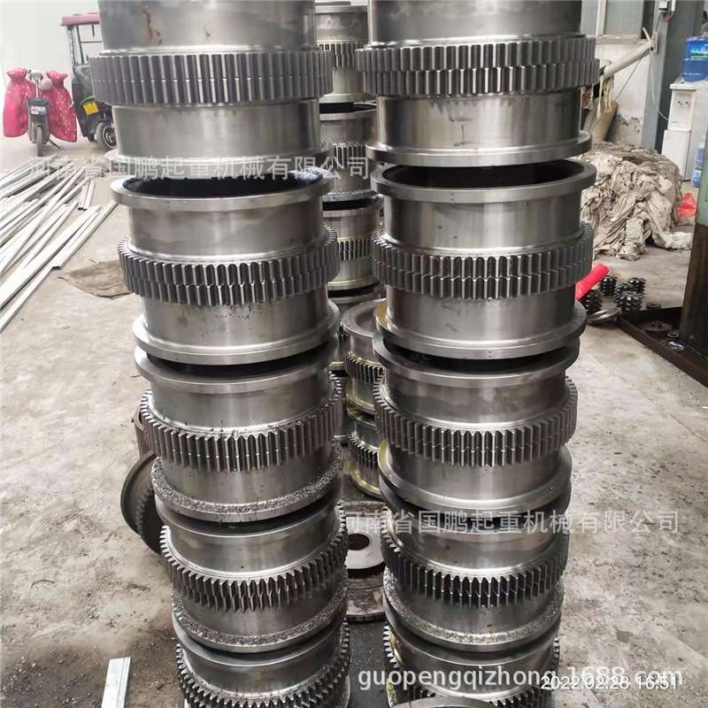 铸钢锻钢单双梁行吊大车行走轮直径300/400/500淬火车轮组