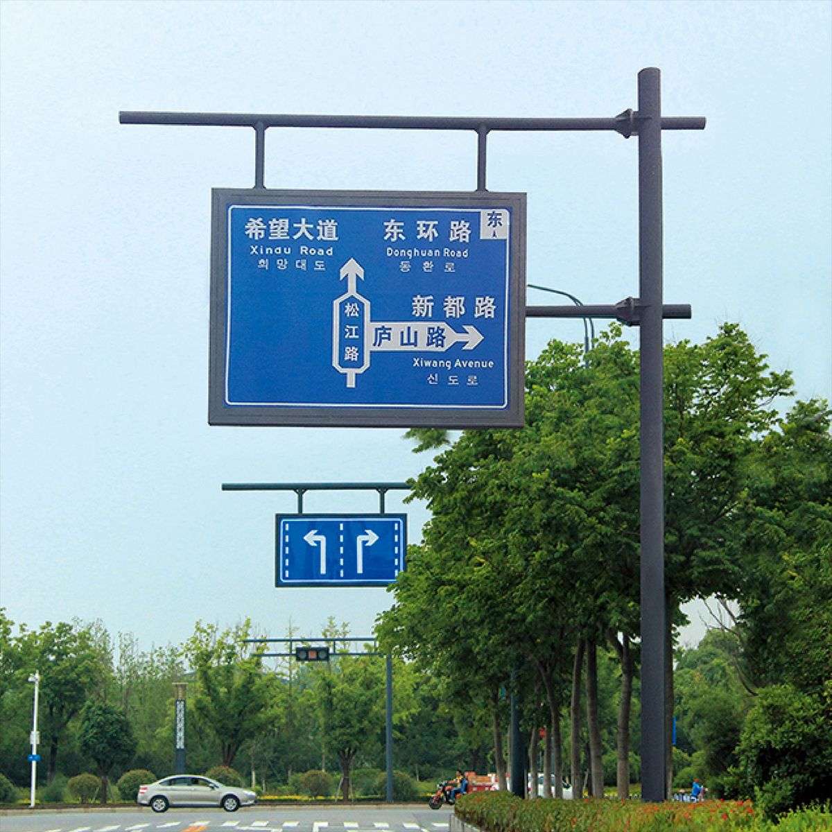 厂家供应交通标志杆 道路设施安全标识杆铝合金反光指示牌杆定 做