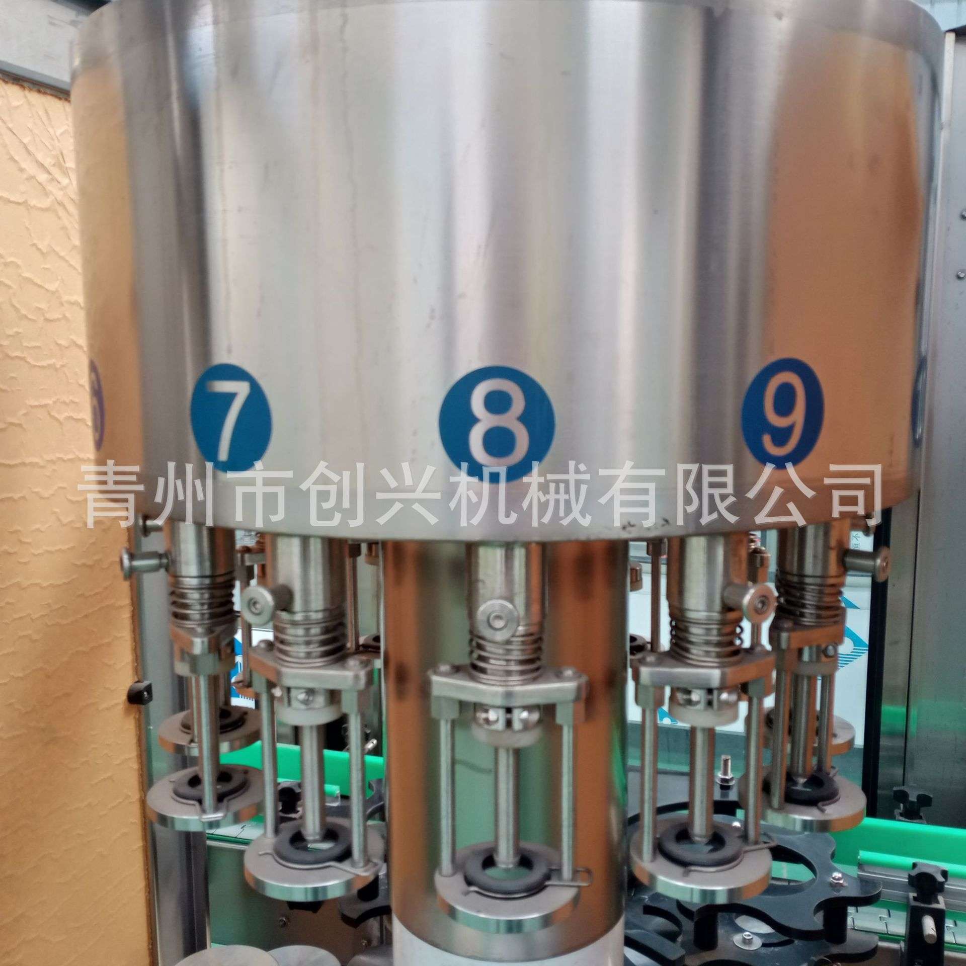 全自动红酒负压灌装机 果汁红酒饮料灌装机全自动转子泵灌装机