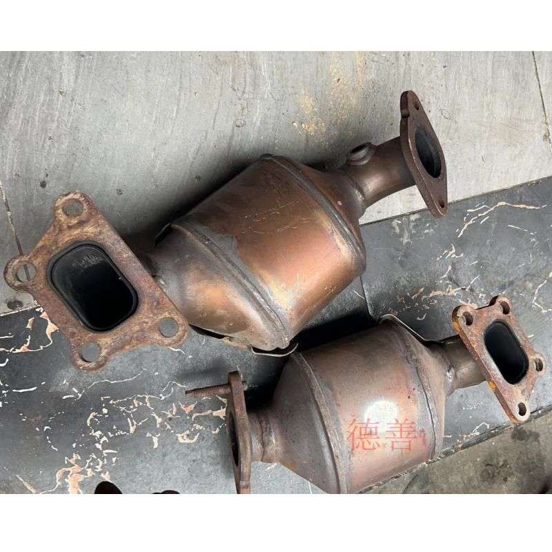 适用别克商务GL8 3.0L 三元催化器 24104324 24104323 拆车件