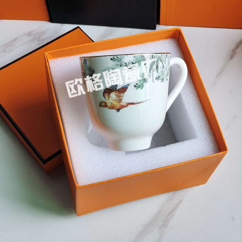 跨境欧式轻奢创意骨瓷小脚杯早餐牛奶杯燕麦杯办公室咖啡厅马克杯
