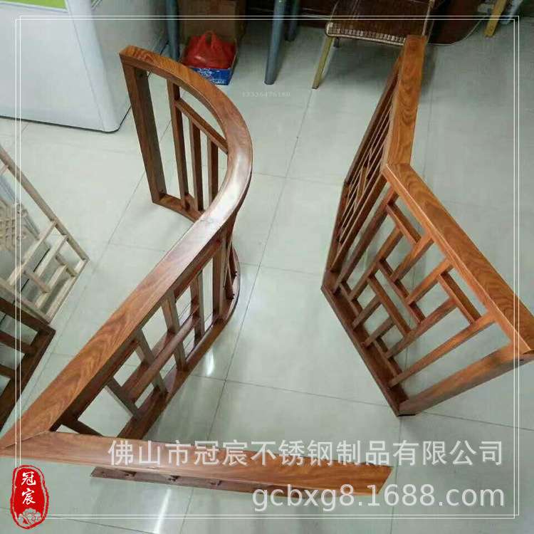 四川花格屏风用50*50木纹不锈钢方管 201咖啡色木纹扶手面管