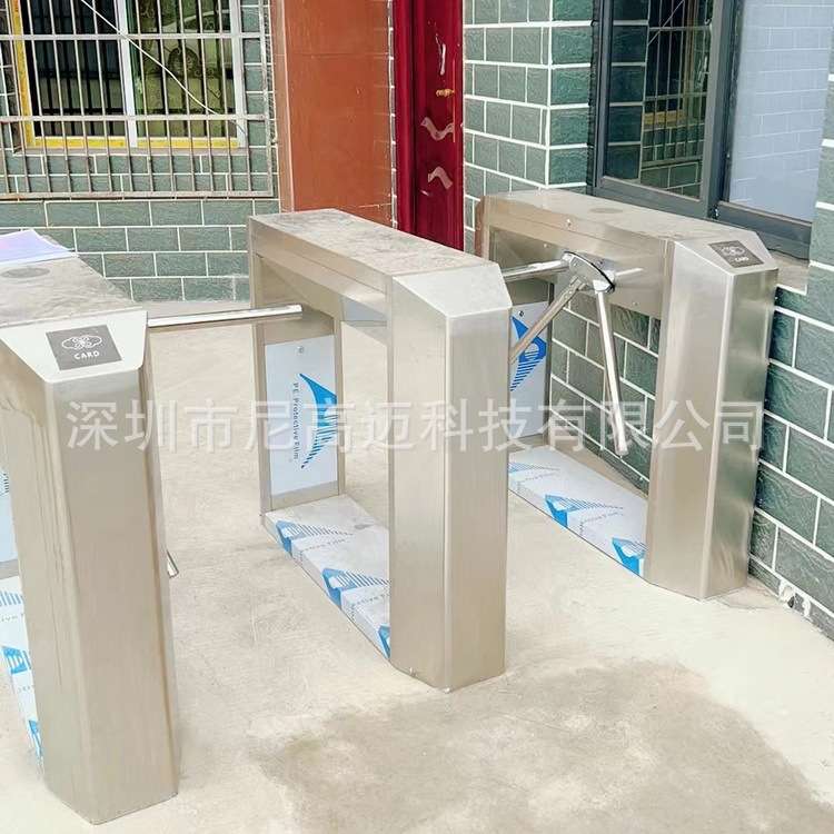成都超市入口手动单项旋转三棍闸机场码头游客只出不进半高单向门