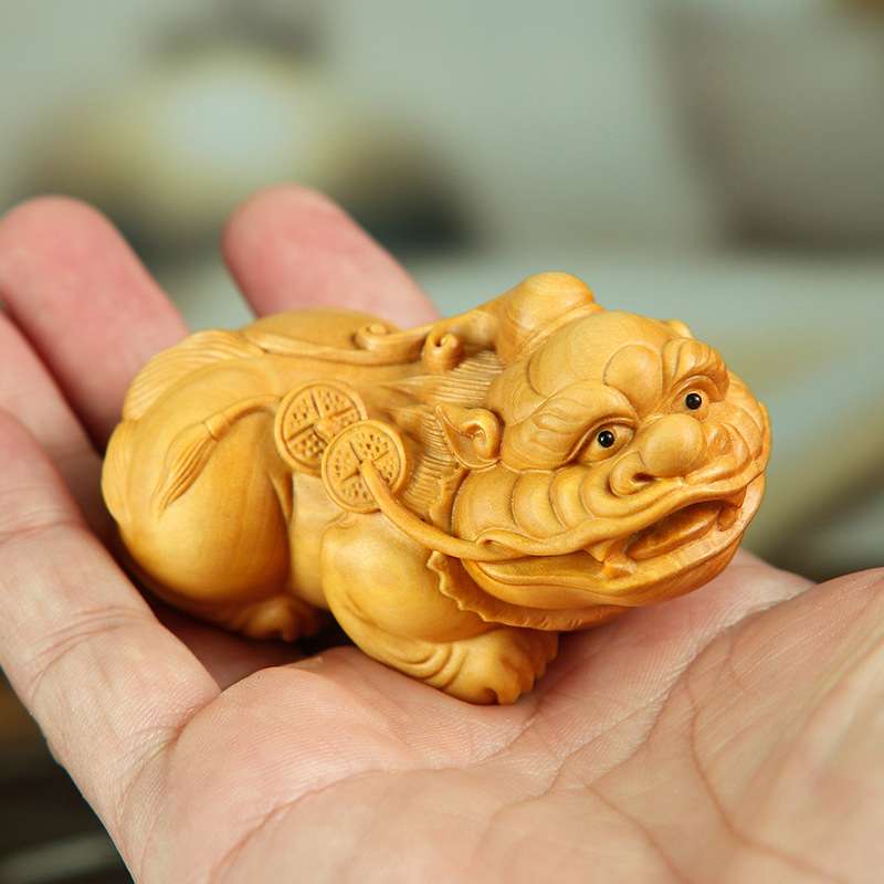 黄杨木雕摆件木质文玩貔貅手把件雕刻工艺品家居饰品厂家直供代发