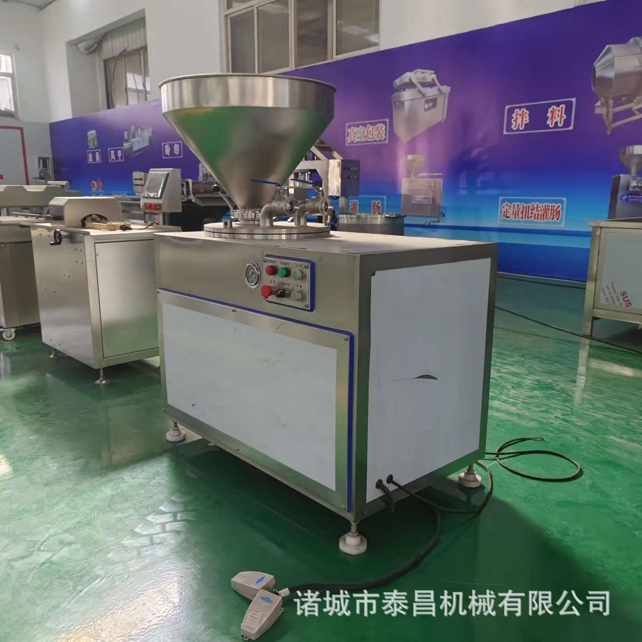 青岛老火腿加工成套设备肉块灌装机风干肠双路灌肠机腊肠加工设备