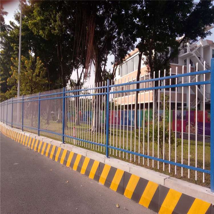 工厂 小区学校围墙栏栅 户外庭院隔断防护围栏 蓝白色锌钢护栏