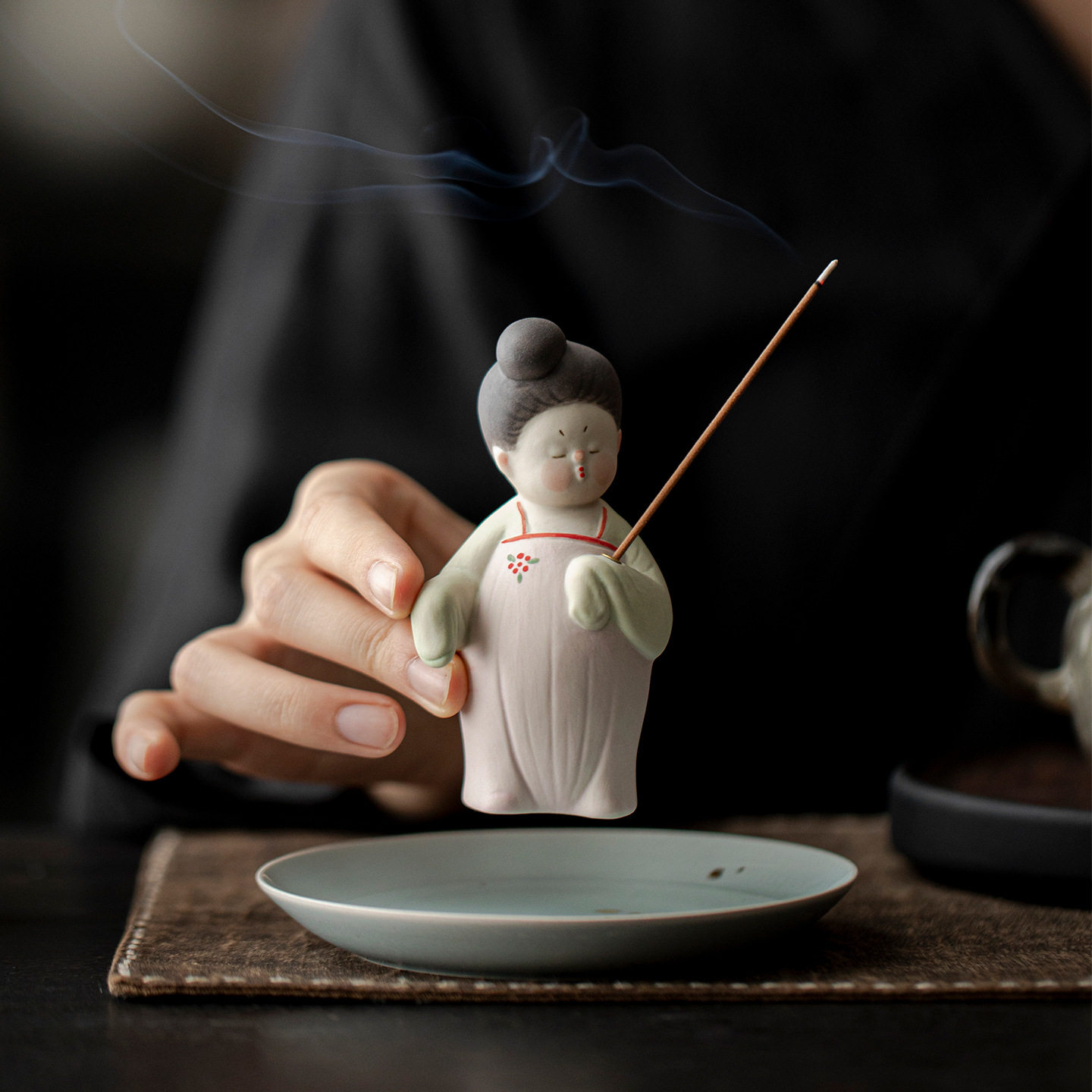 古风小唐妞仕女陶瓷香插创意手工线香插香座香道茶道装饰摆件配件