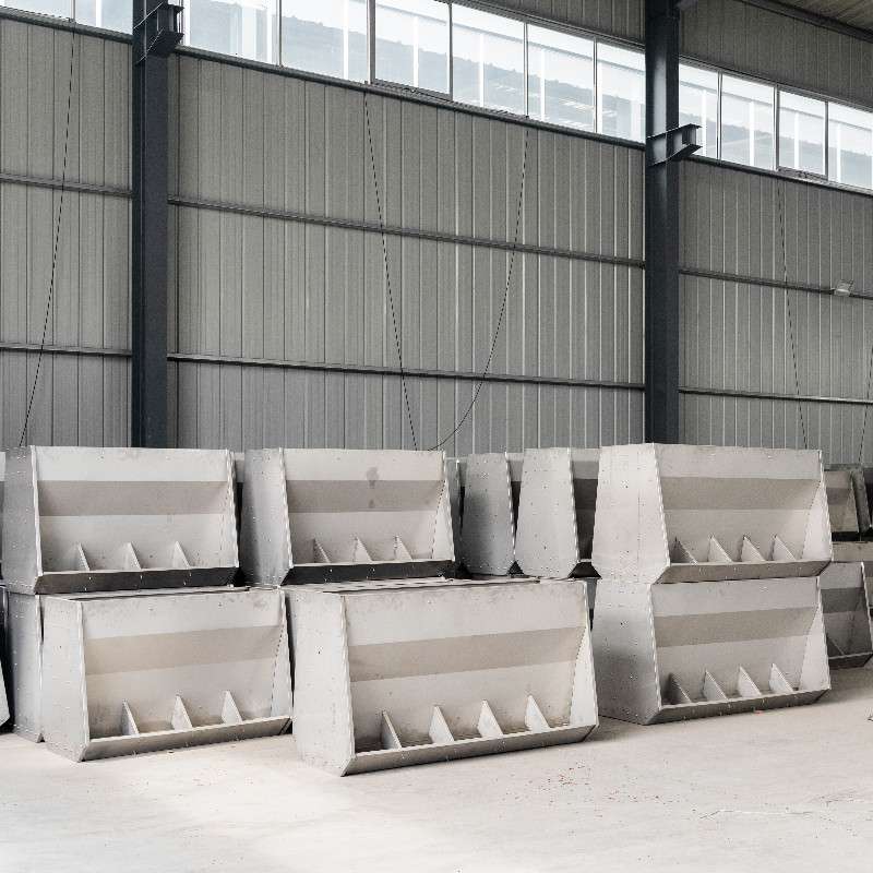 厂家饲养设备畜牧家禽养殖食槽自动下料不锈钢双面猪食槽
