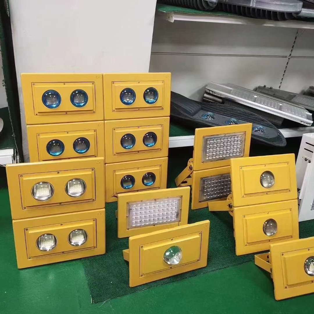 LED防爆灯隧道灯仓库厂房灯加油站船用投光灯低压台车灯工矿灯