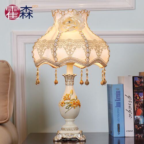 欧式台灯卧室床头灯简约温馨客厅结婚创意浪漫婚房装饰家用可调光