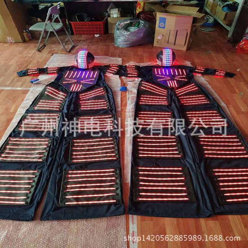 专业酷爆踩高机器人服装 舞台表演发光服装 嘉宾登台演出服装